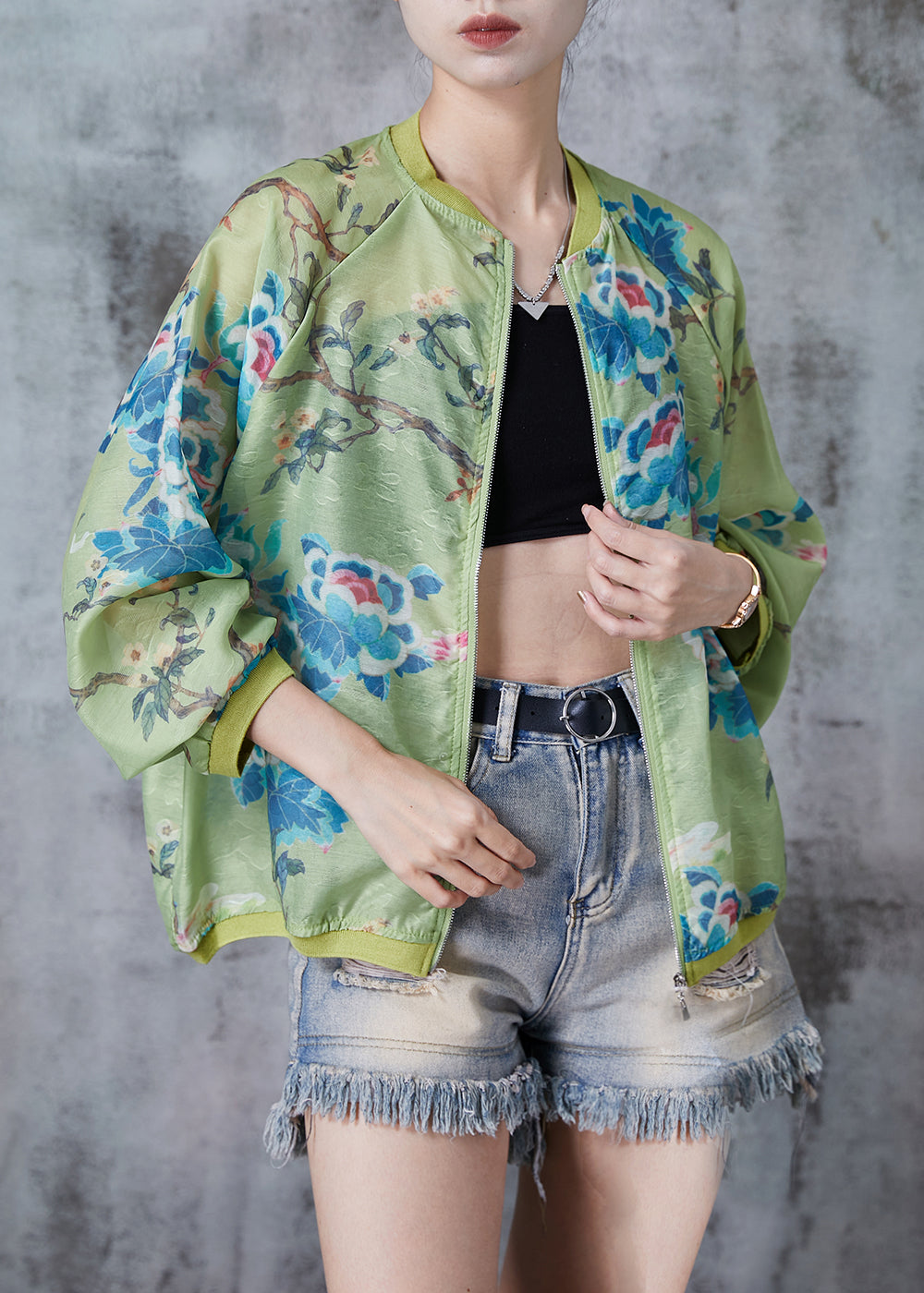 Gracefully Styled Jacket for Any Occasion