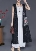 Effortlessly Elegant Garment with a Timeless Design