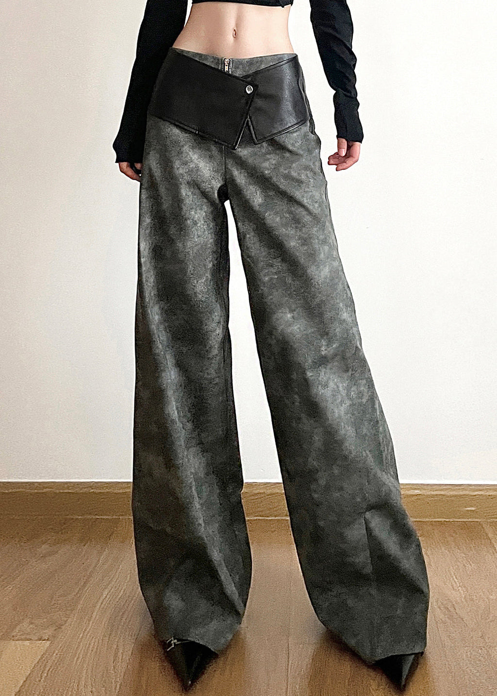 Beautifully Finished Pants in a Timeless Design