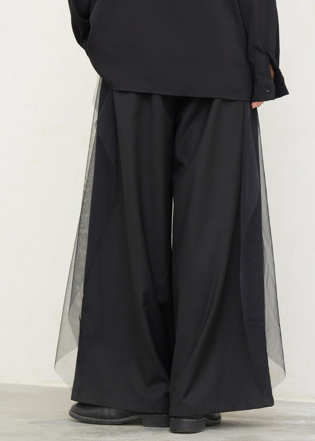 Polished Pants with an Effortless Classic Look