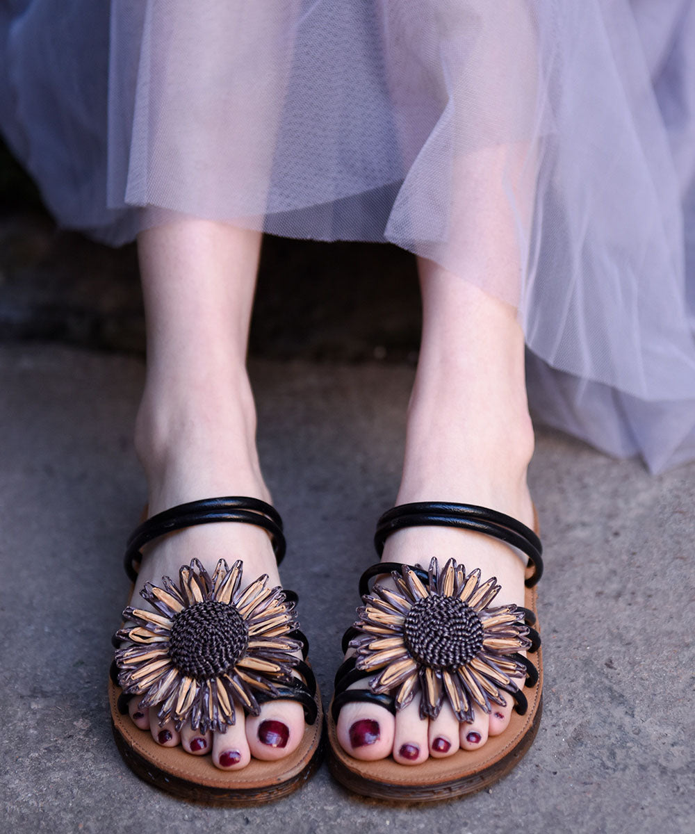 Graceful Orthopedic Sandals for Modern Look