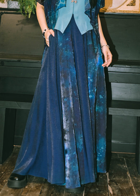 Gracefully Styled Garment for Any Occasion