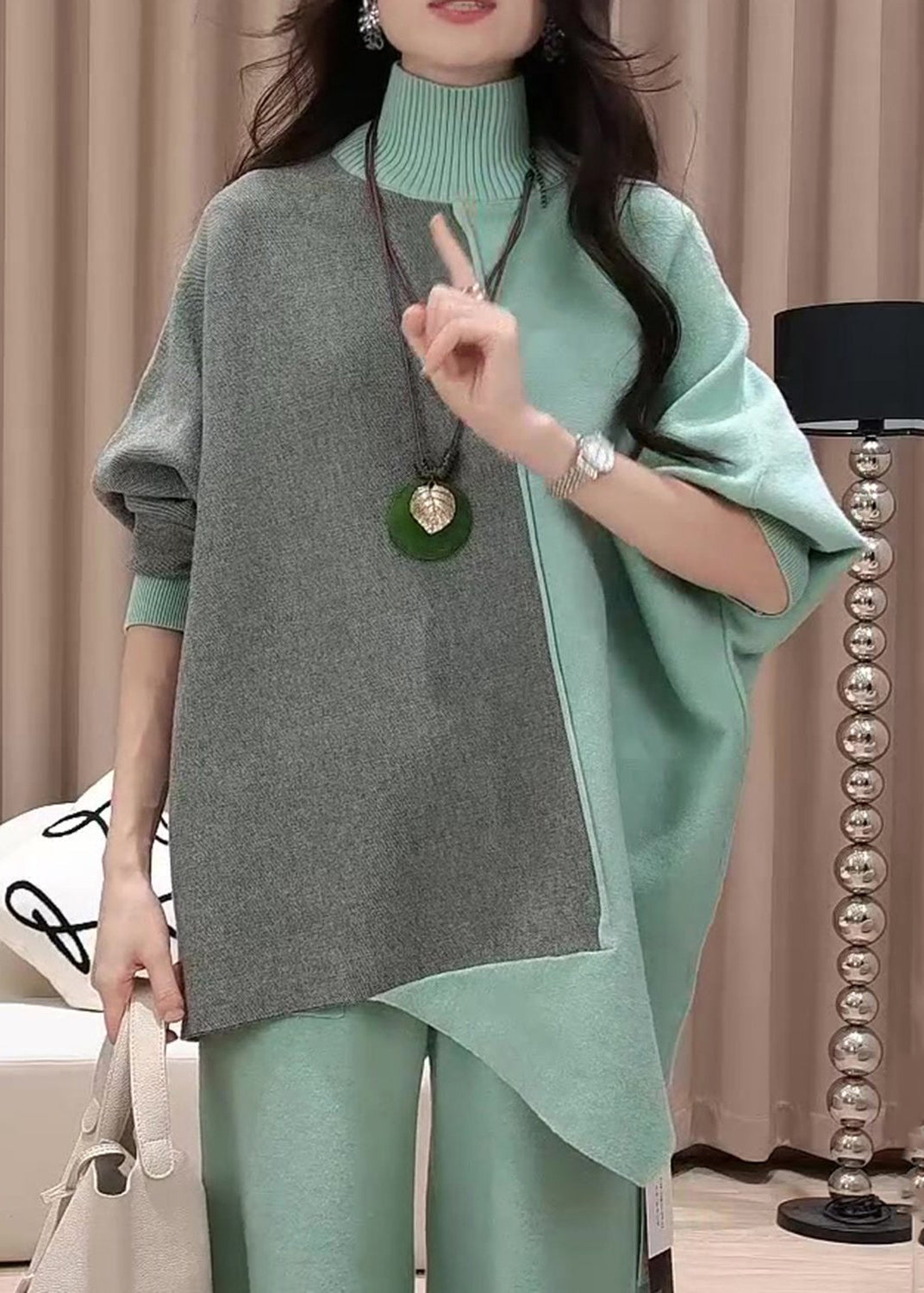 Beautifully Finished Sweater in a Timeless Design