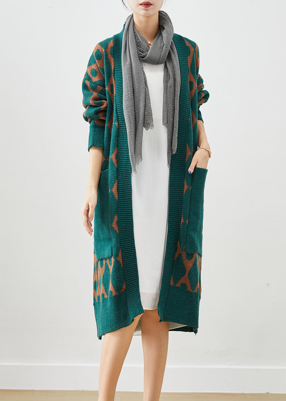 Beautifully Finished Cardigan in a Timeless Design