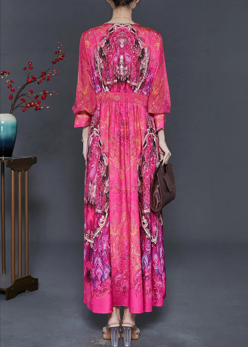 Classic Vintage & Enduringly Stylish Dress