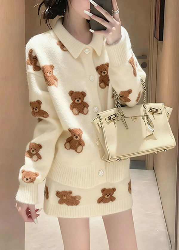 Sophisticated Sweater with a Clean Classic Look