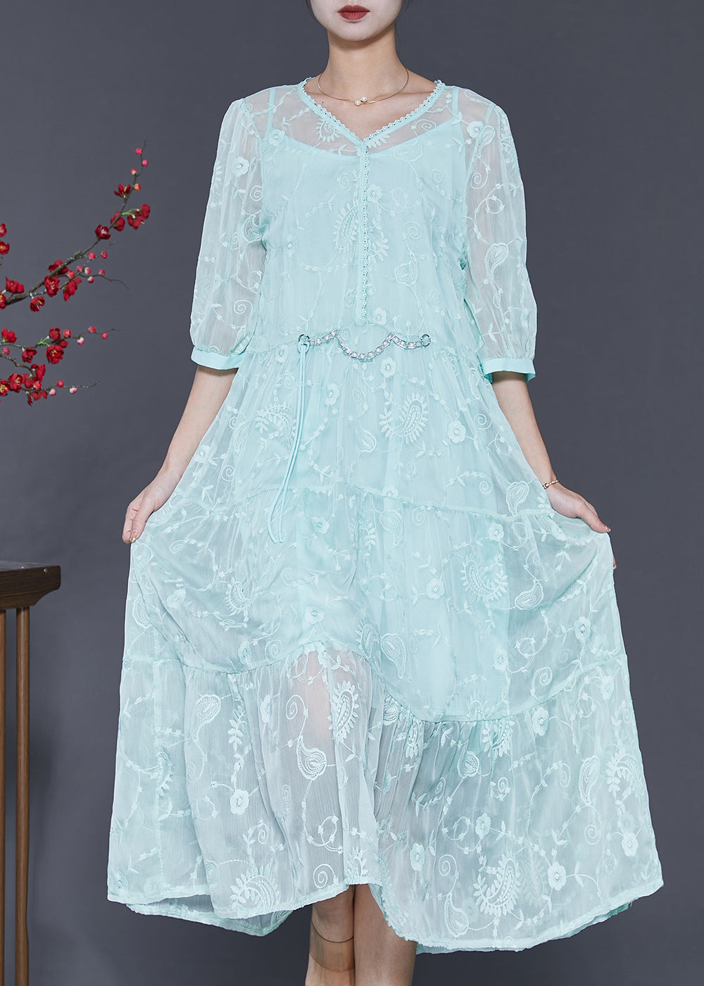 Classic Vintage & Enduringly Stylish Dress