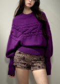 Effortlessly Elegant Sweater with a Timeless Design