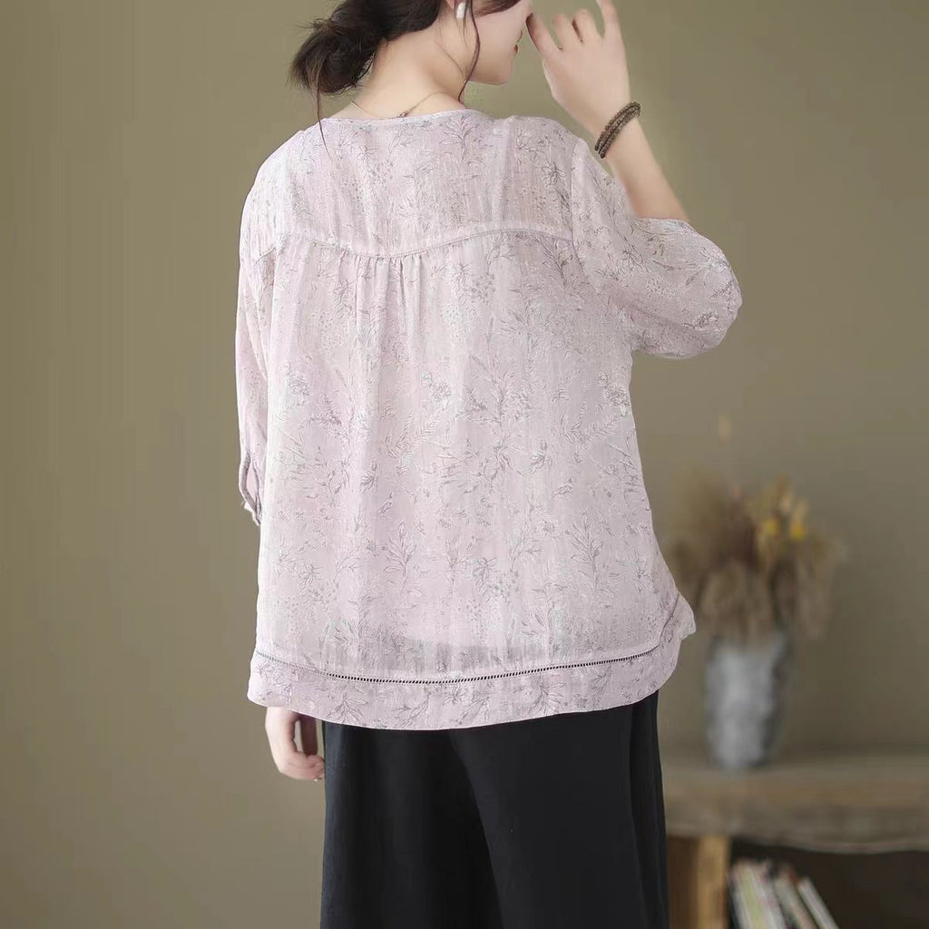 Beautifully Finished Blouse in a Timeless Design