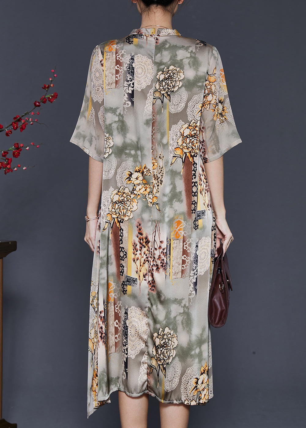 Elegantly Styled Dress for Everyday Wear