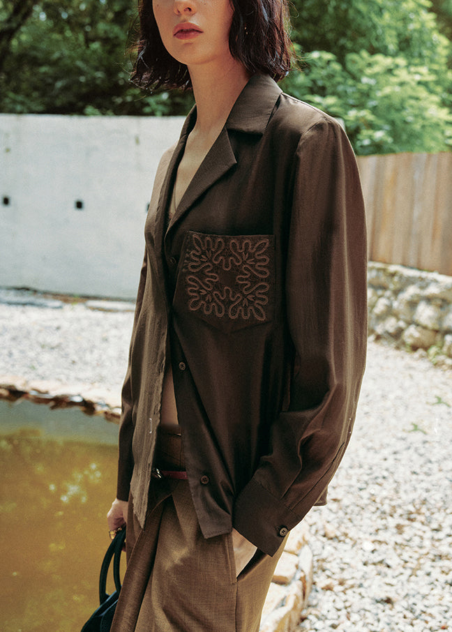 Classic Vintage & Enduringly Stylish Blouse