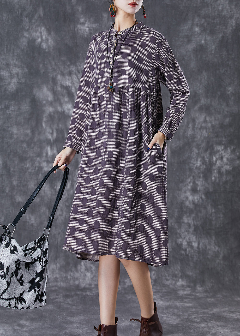 Classic Vintage Dress with a Flattering Fit