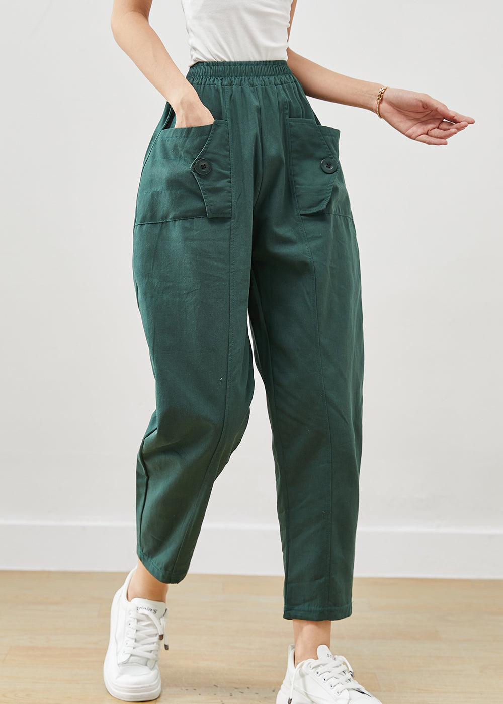 Polished Pants with an Effortless Classic Look