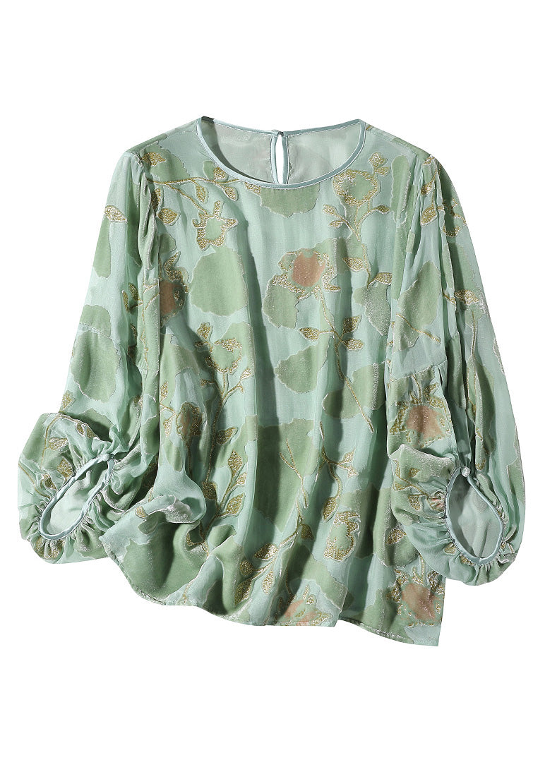 Beautifully Finished Top in a Timeless Design