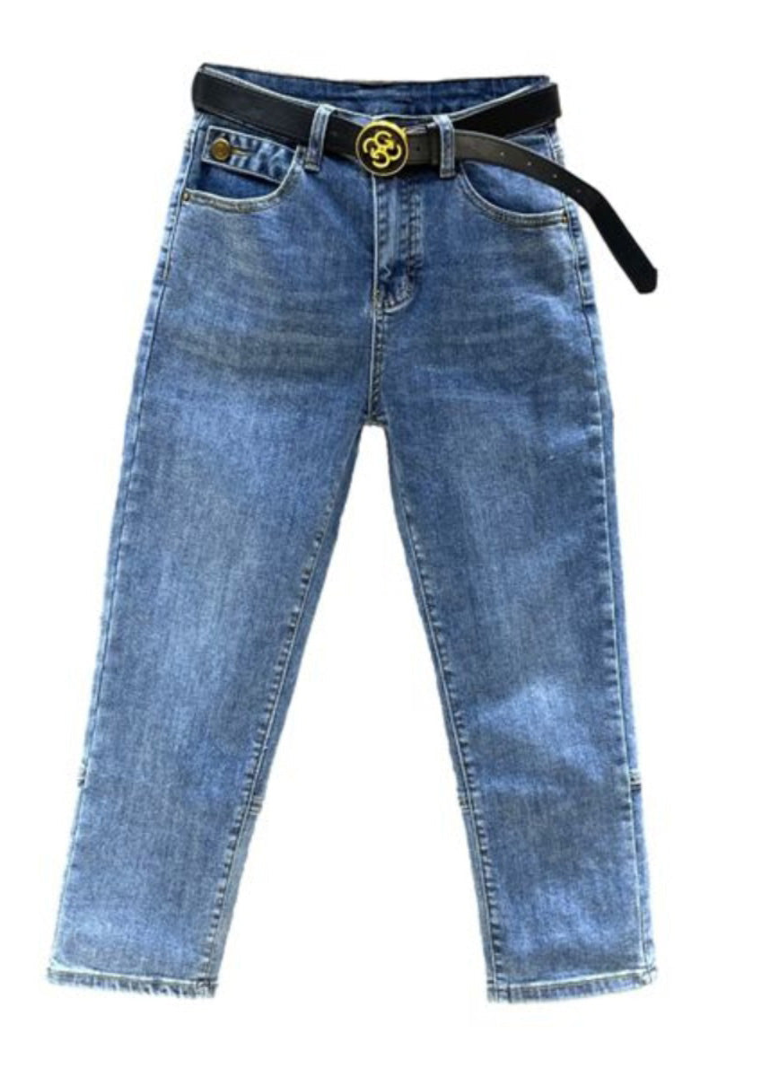 Sophisticated Pants with a Clean Classic Look