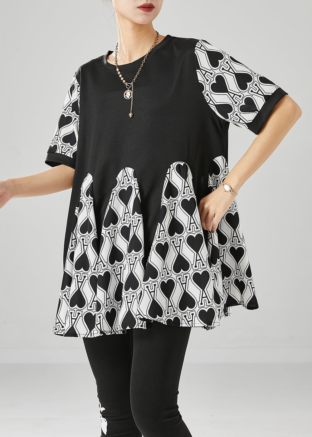 Well Tailored Shirt with a Graceful Silhouette