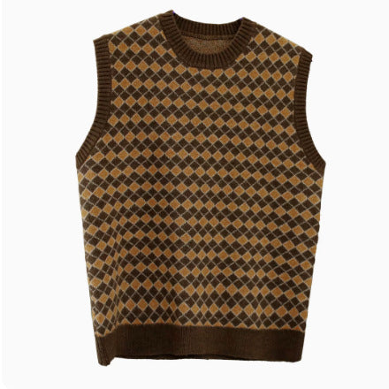 Well Tailored Sweater with a Graceful Silhouette