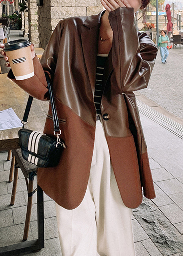 Classic Vintage Coat with a Flattering Fit