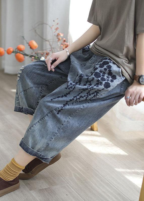 Elegantly Styled Pants for Everyday Wear