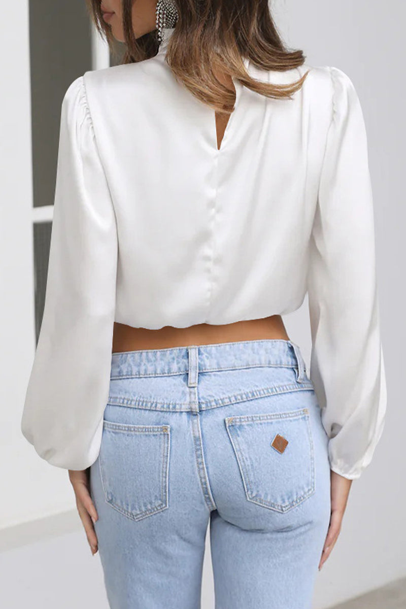 Effortlessly Elegant Top with a Timeless Design