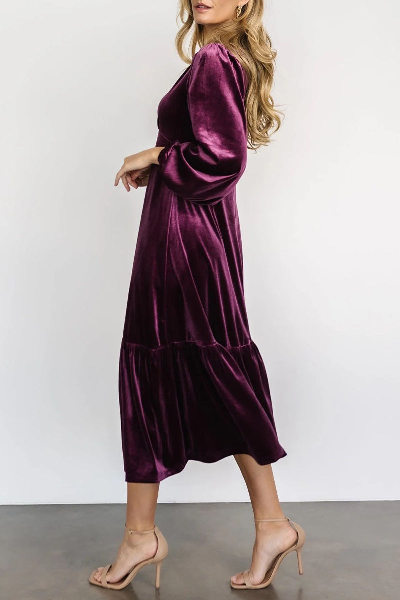 Beautifully Crafted Dress in a Classic Style