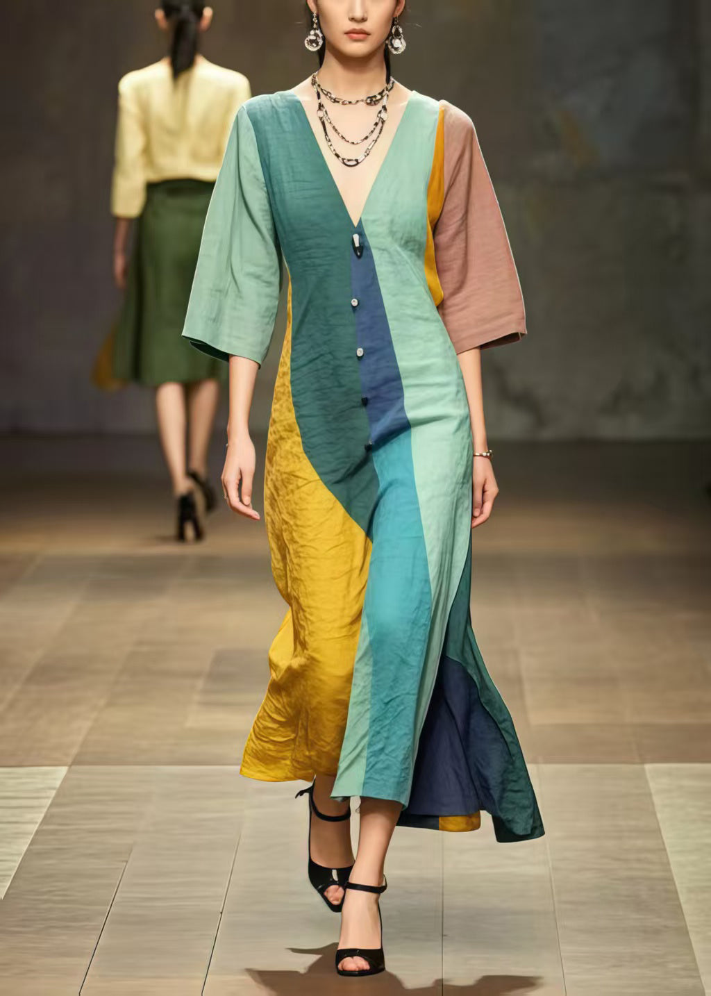 Polished Dress with an Effortless Classic Look