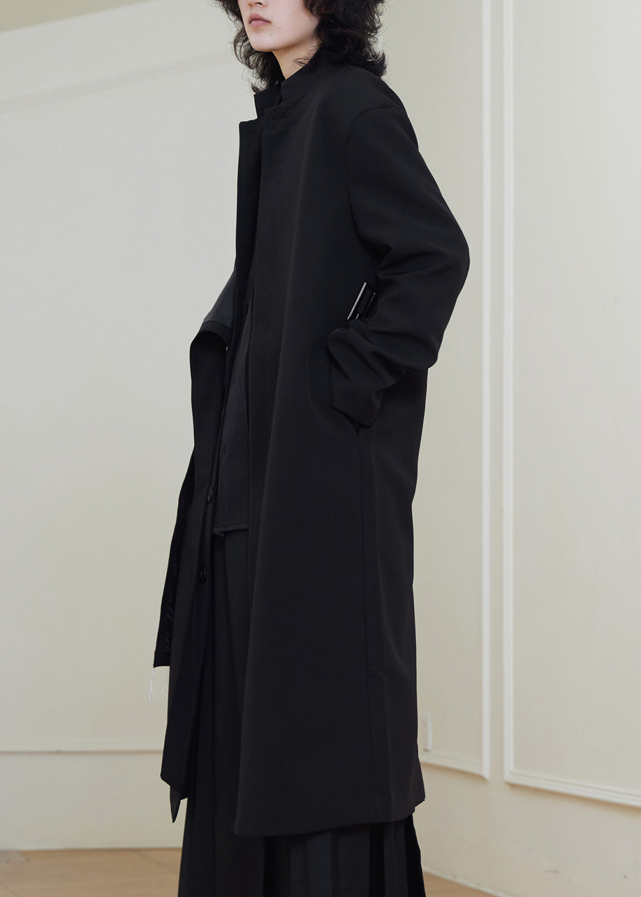 Gracefully Styled Coat for Any Occasion