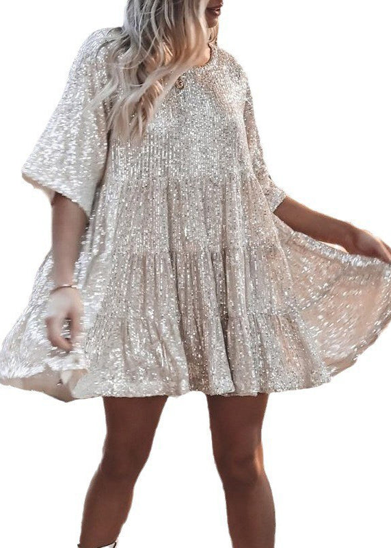 Effortlessly Elegant Dress with a Timeless Design