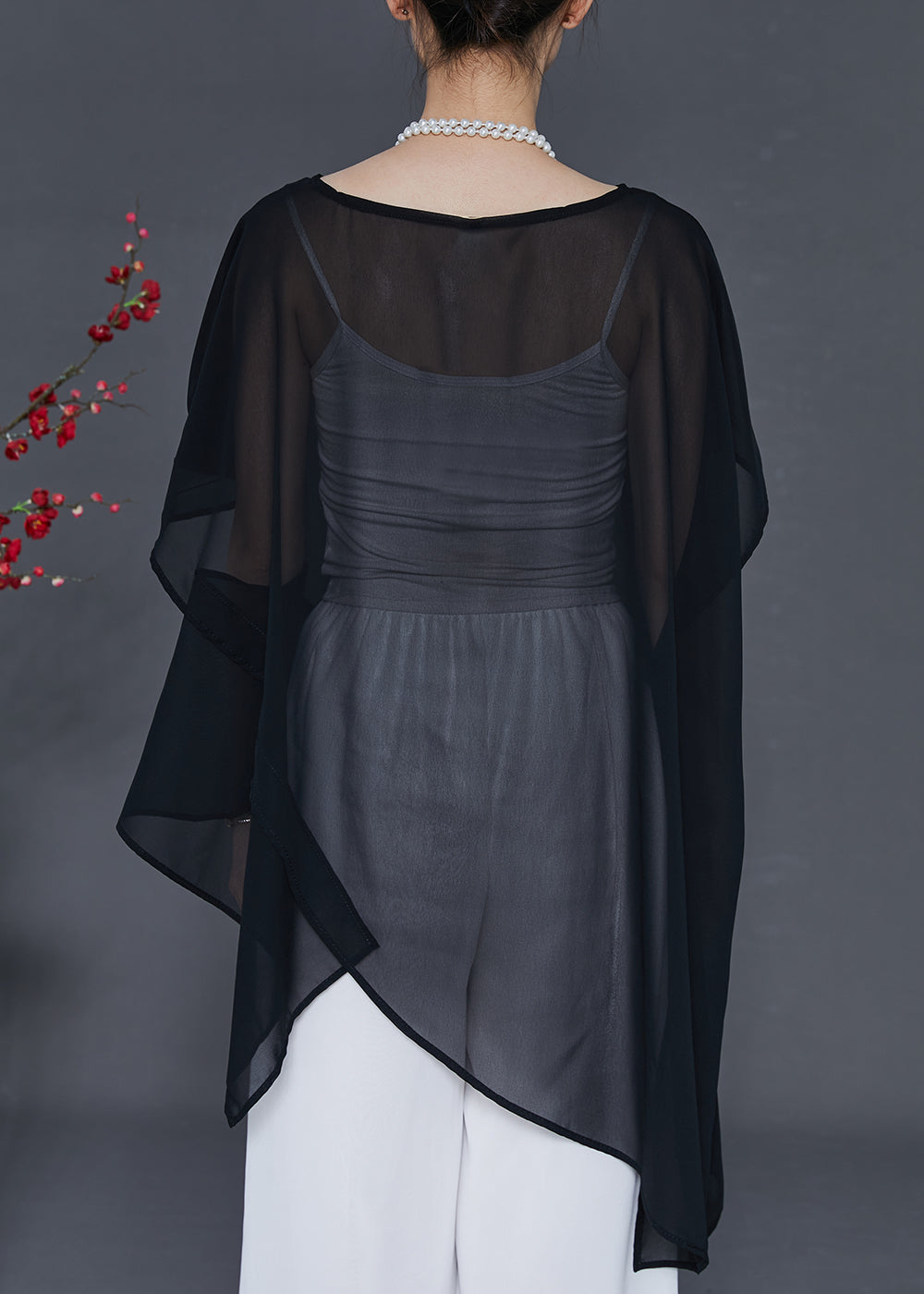 Beautifully Finished Top in a Timeless Design