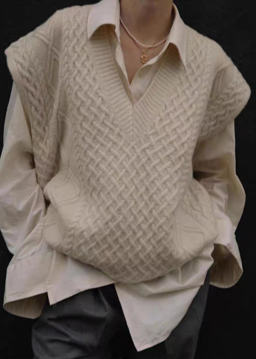 Classic Vintage Coat with a Flattering Fit