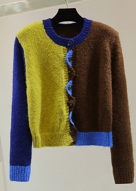 Beautifully Crafted Sweater in a Classic Style