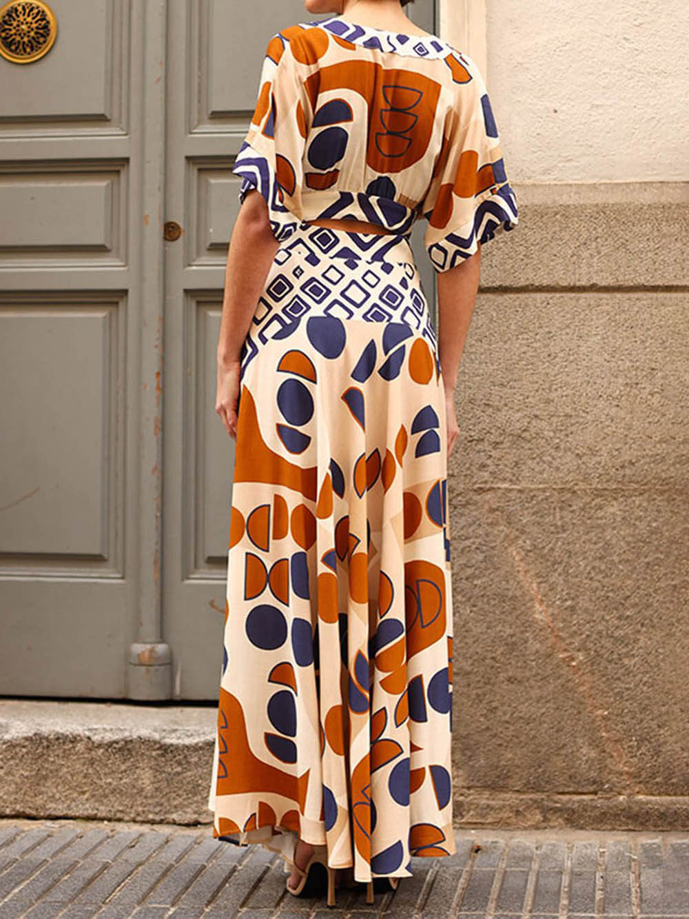 A Vintage Style Dress with Delicate Timeless Details