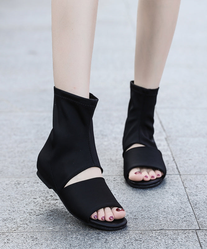 Graceful Orthopedic Boots for Modern Look