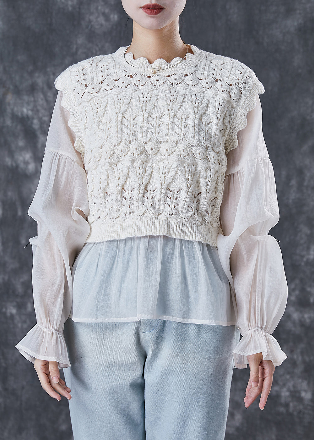 Beautifully Finished Top in a Timeless Design