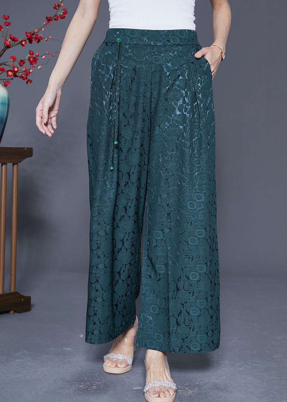 Gracefully Styled Pants for Any Occasion