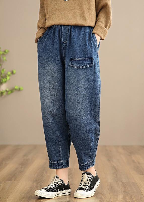 Elegantly Styled Trousers for Everyday Wear