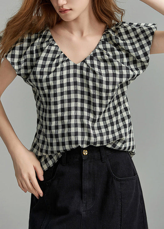 Well Tailored Shirt with a Graceful Silhouette