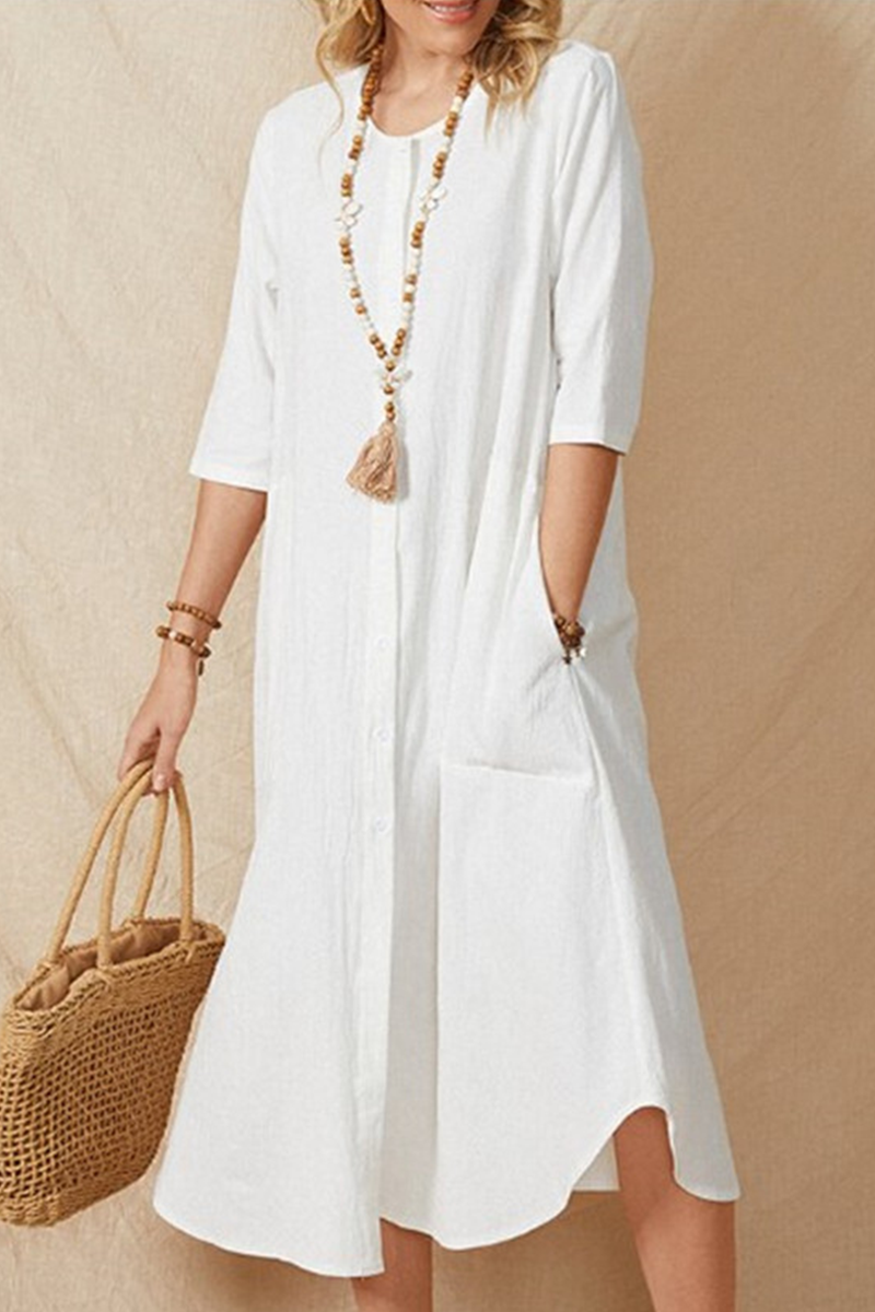 Sophisticated Dress with a Clean Classic Look