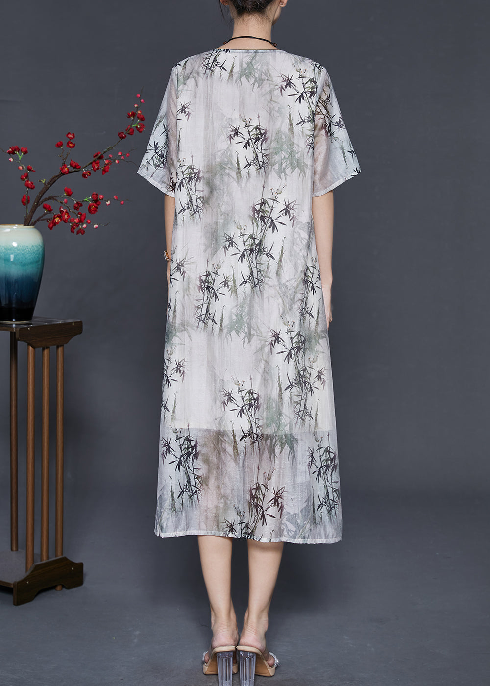 Classic Vintage & Enduringly Stylish Dress