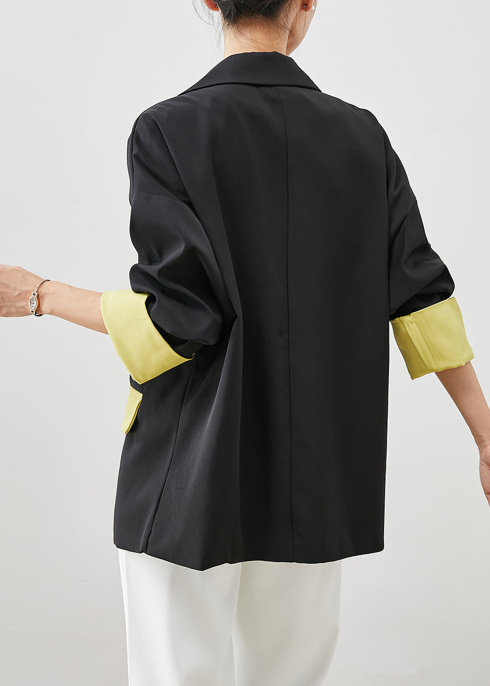 Polished Coat with an Effortless Classic Look