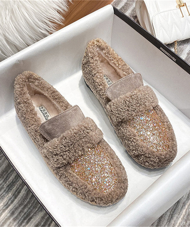Chic Orthopedic Shoes with Unique Design