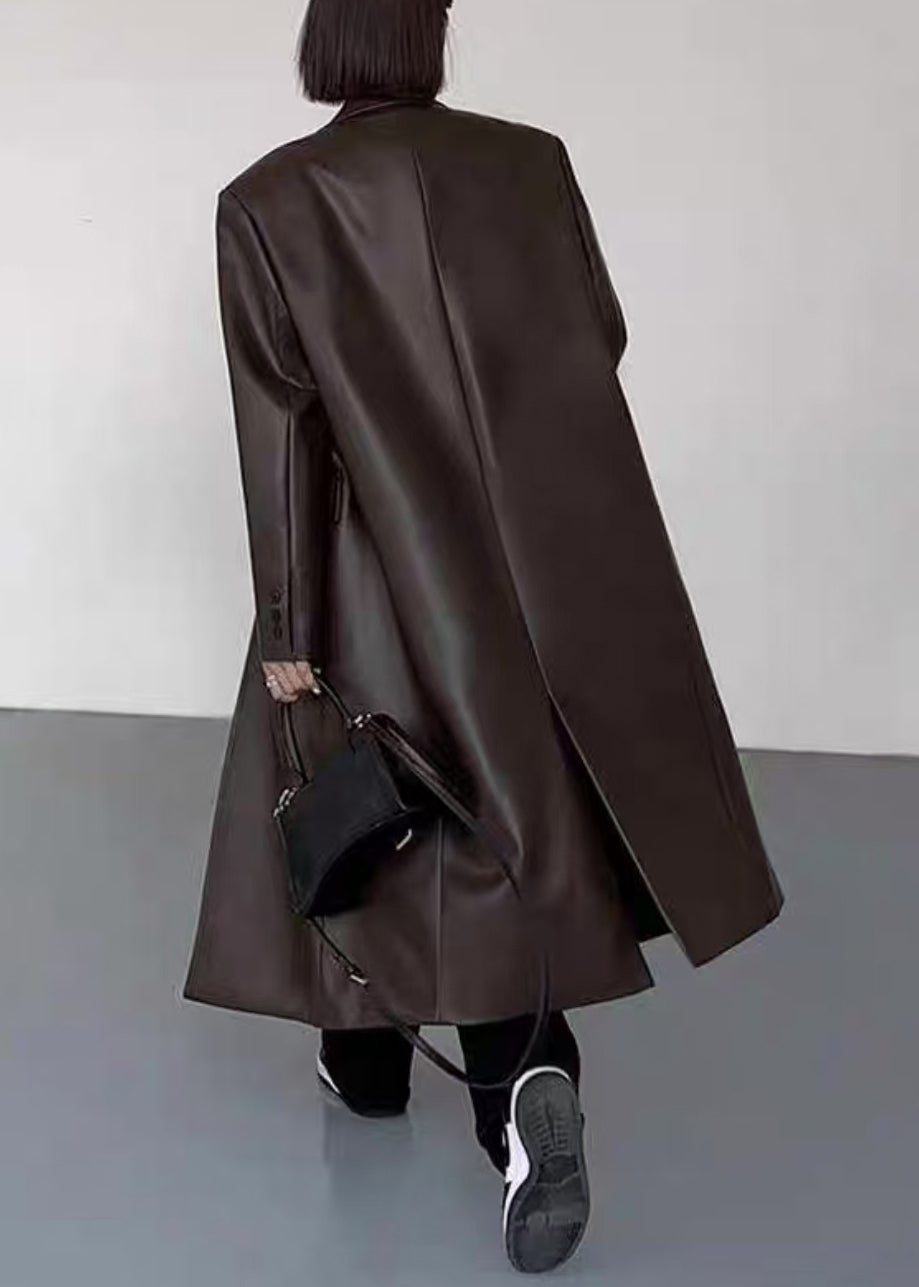 Classic Vintage & Enduringly Stylish Coat