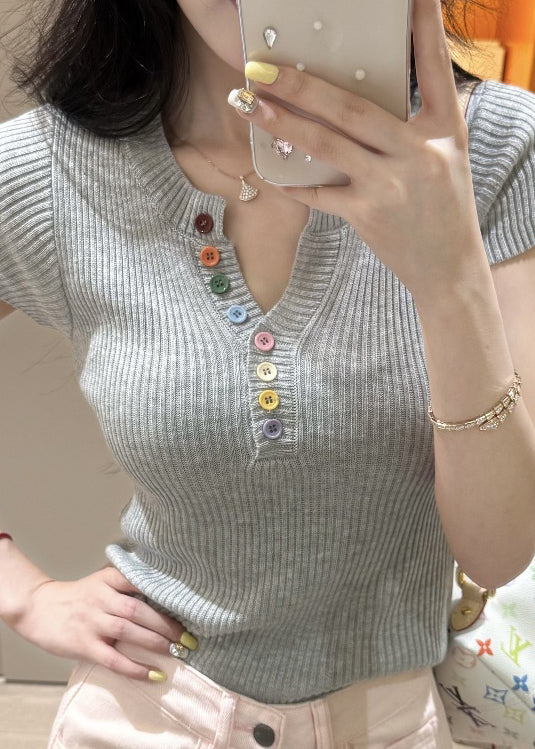 Polished Top with an Effortless Classic Look