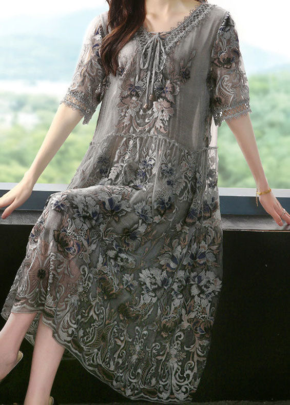 Beautifully Crafted Dress in a Classic Style