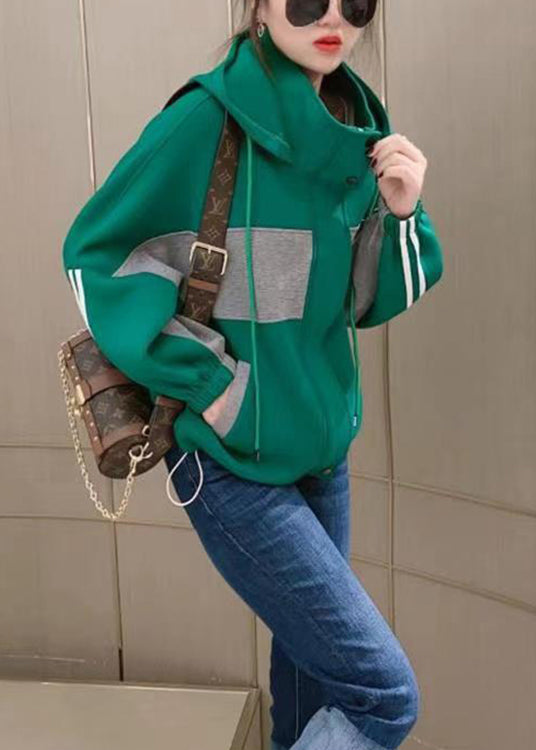 Elegantly Styled Coat for Everyday Wear