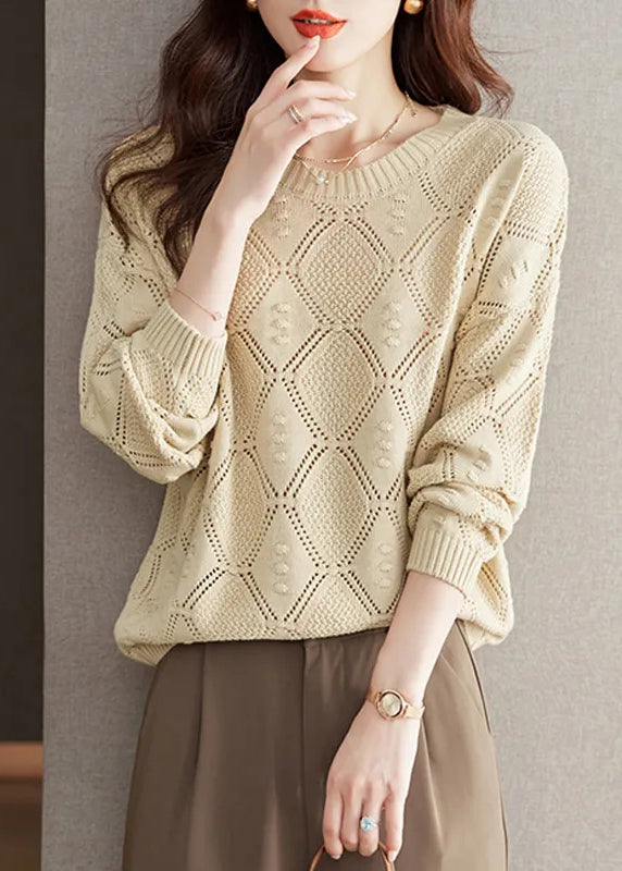 Classic Vintage Top with a Flattering Fit