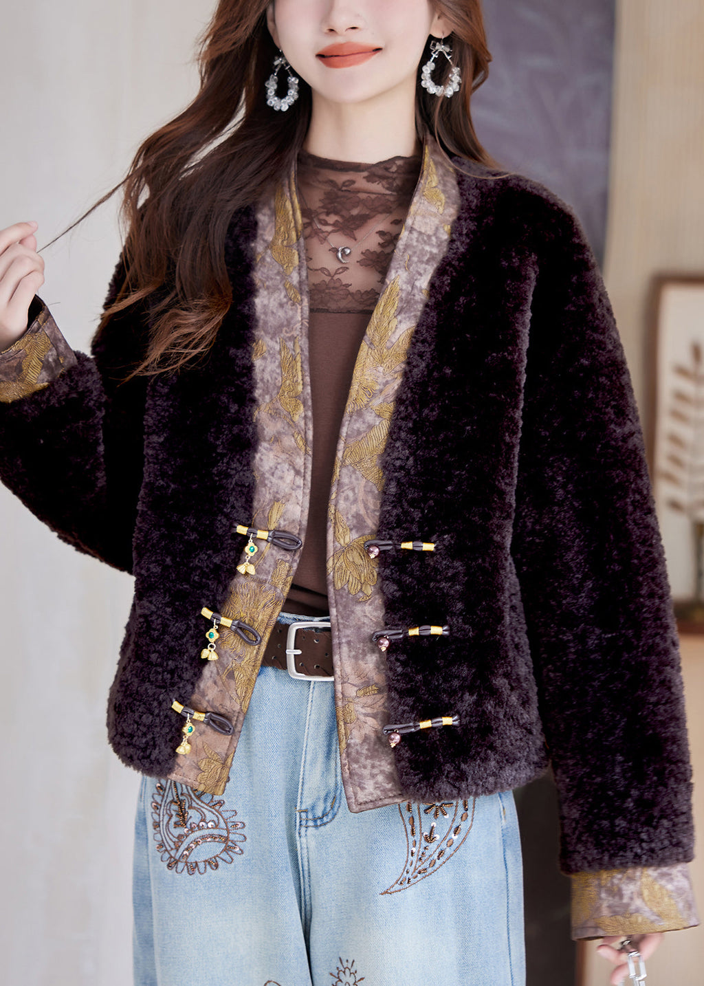 Effortlessly Elegant Coat with a Timeless Design