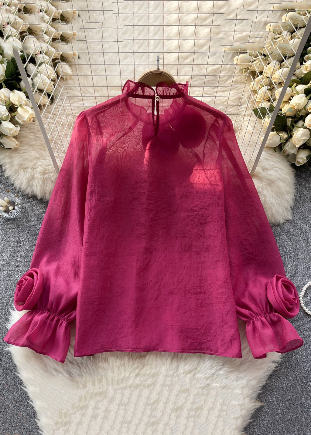 Beautifully Finished Top in a Timeless Design