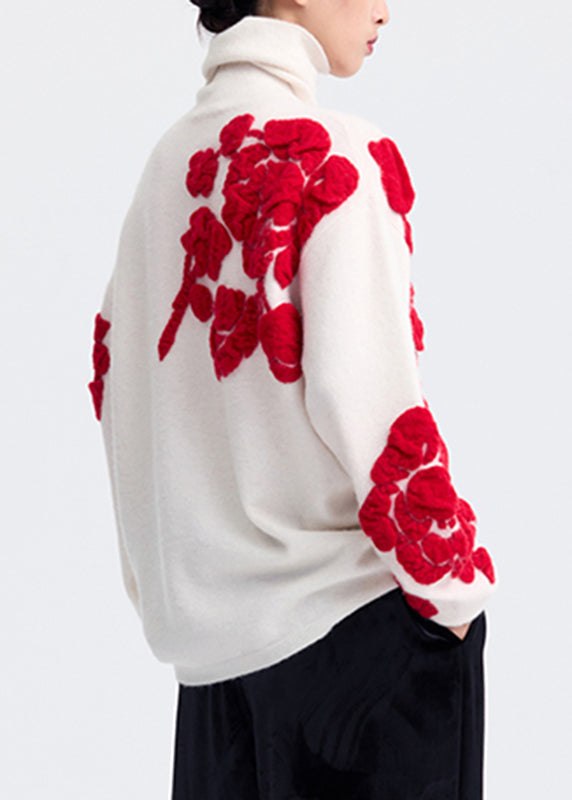 Well Tailored Sweater with a Graceful Silhouette