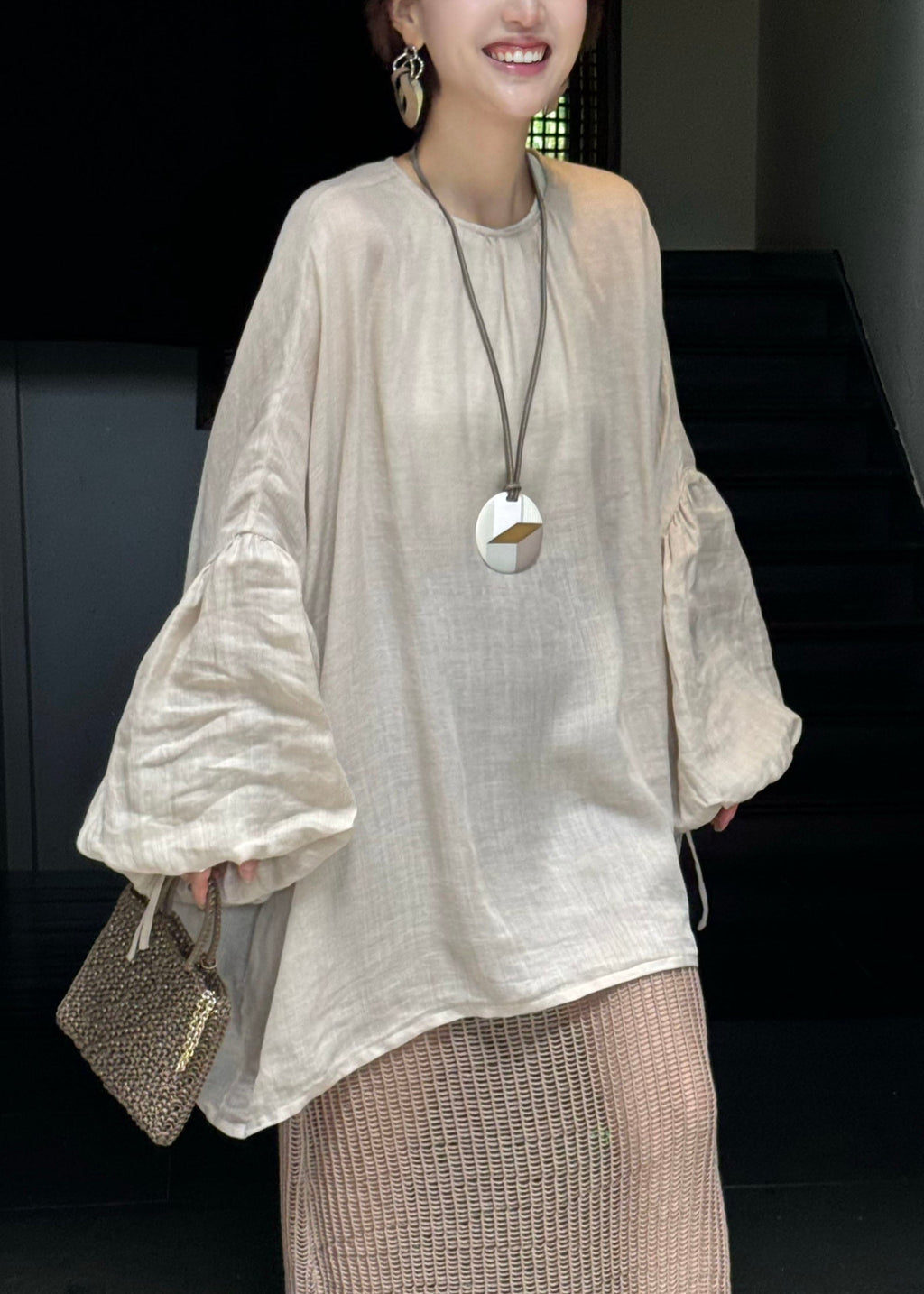 Beautifully Finished Top in a Timeless Design